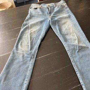 Mother Insider Crop Step Fray Size 26